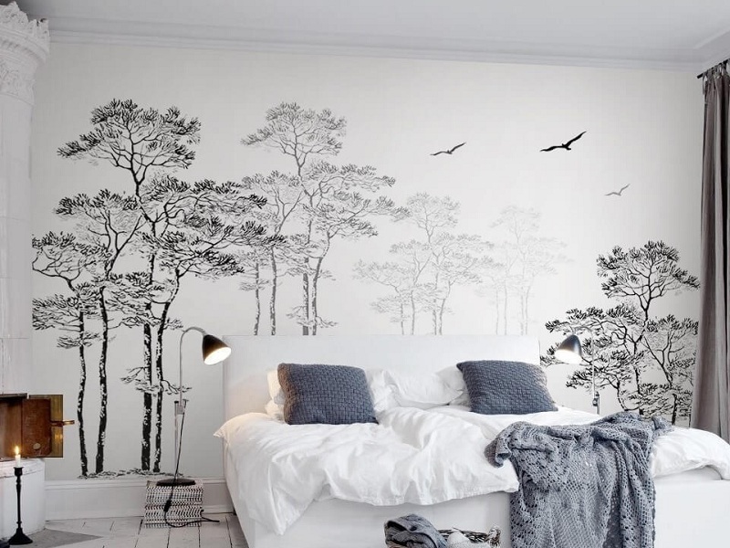 Bạn cũng có thể trang trí không gian phòng ngủ bằng giấy dán tường